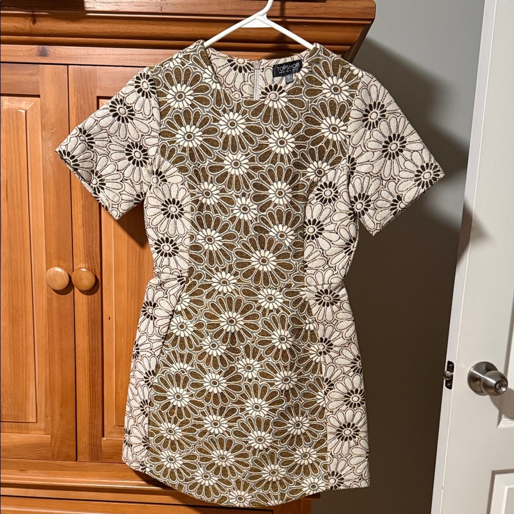 Topshop Floral Patterned Dress in Olive and Cream
